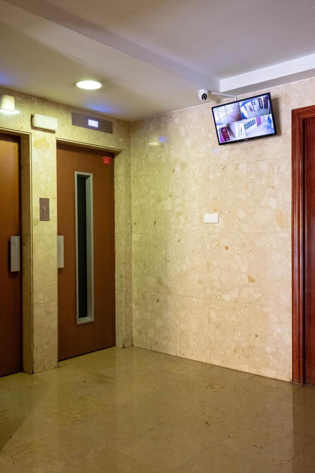 Sunflower Apartment Centrico Tarragona Exterior photo